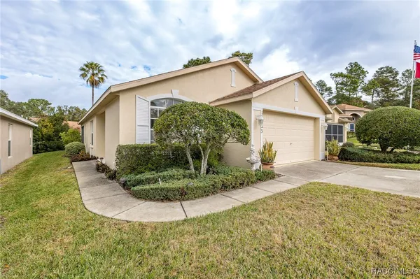$220,000 | 11323 Highlander Court, Spring Hill, FL 34609