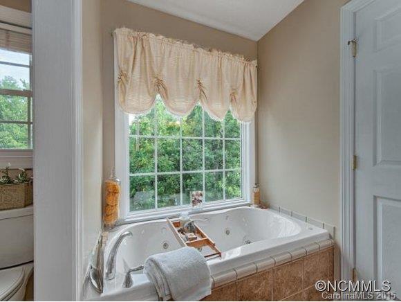 41 Hope Road Weaverville, NC 28787 - Photo 12 of 24 Gallery Image 12