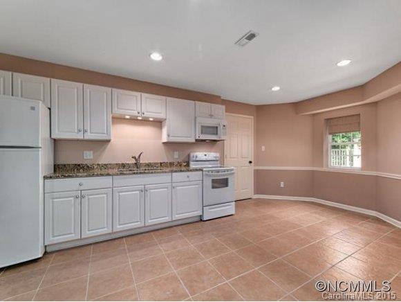 41 Hope Road Weaverville, NC 28787 - Photo 18 of 24 Gallery Image 18