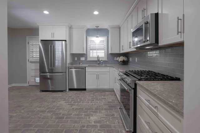 $324,900 | 5110 Sequoia Avenue, Memphis, TN 38117