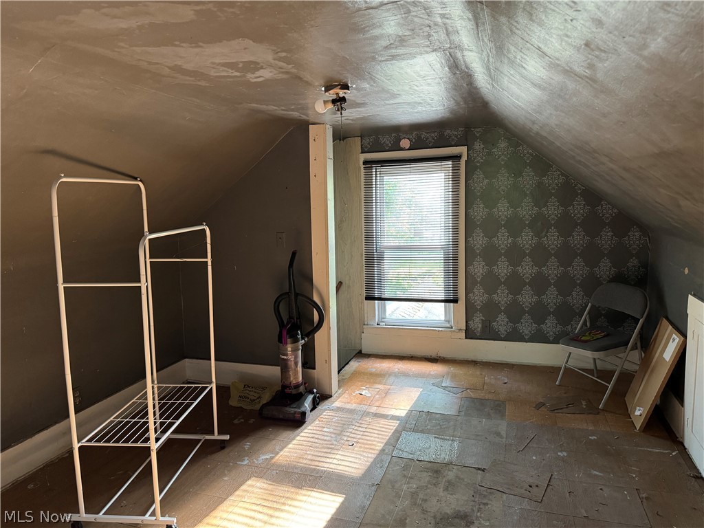 898 Inman Street Akron, OH 44306 - Photo 17 of 20 Gallery Image 17