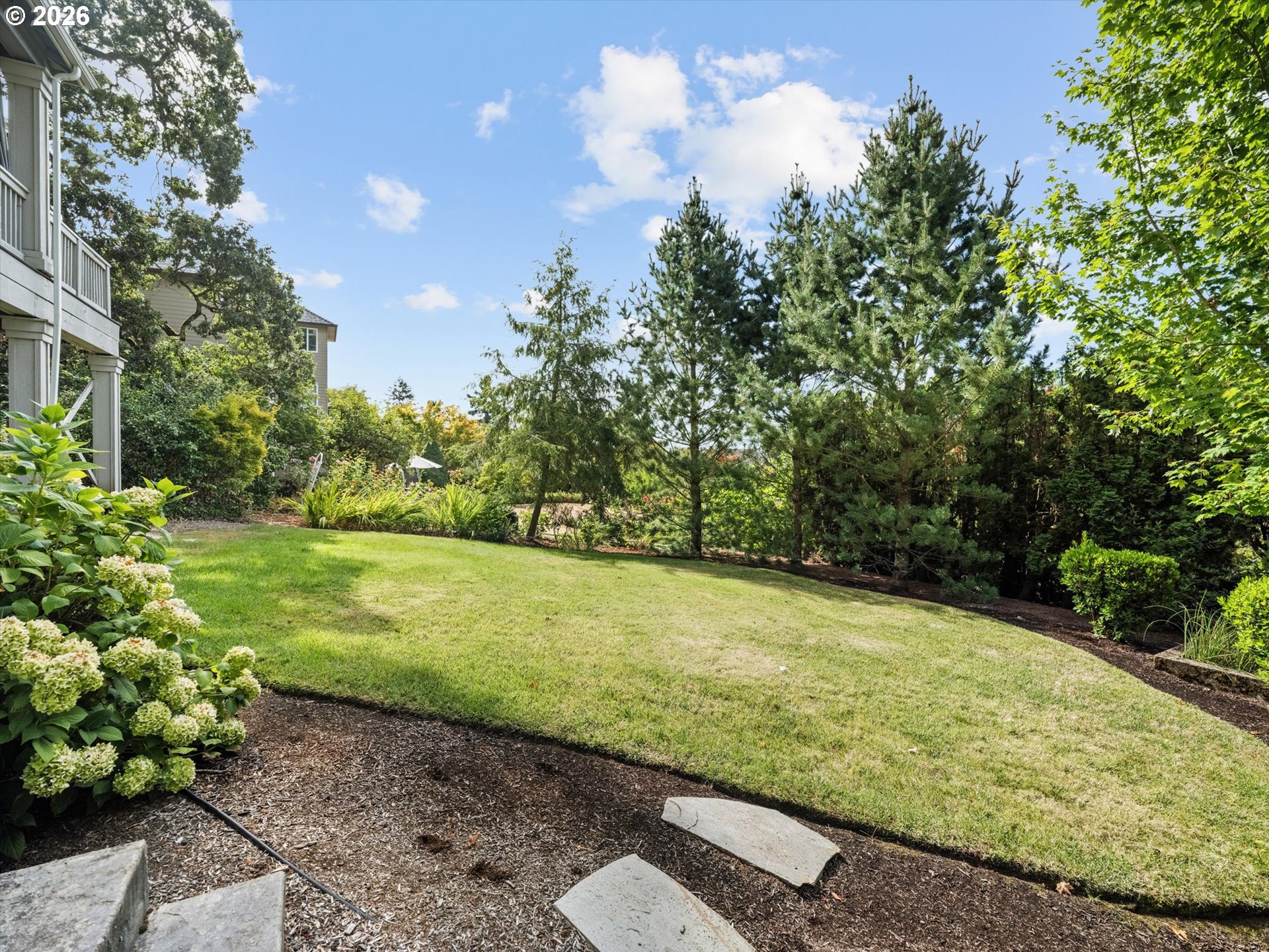 12465 Southwest Lesser Road Portland, OR 97219 - Photo 23 of 48 Gallery Image 23