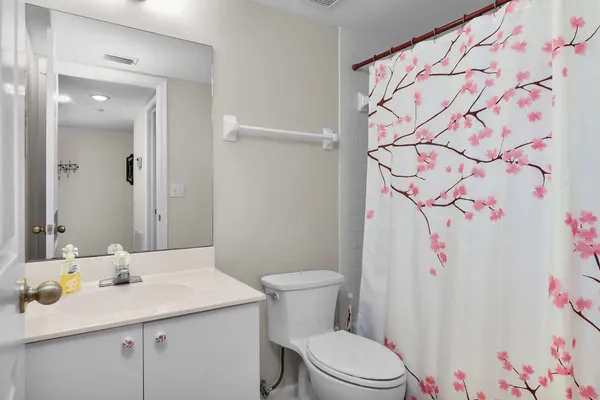 $289,000 | 1001 Eastham Way, Unit C201, Naples, FL 34104