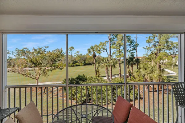 $289,000 | 1001 Eastham Way, Unit C201, Naples, FL 34104