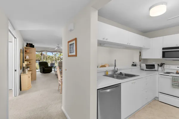 $289,000 | 1001 Eastham Way, Unit C201, Naples, FL 34104