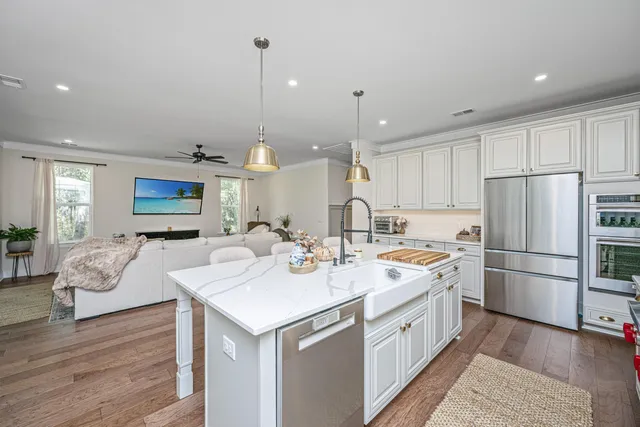 $995,000 | 873 Grannys Lane, Awendaw, SC 29429