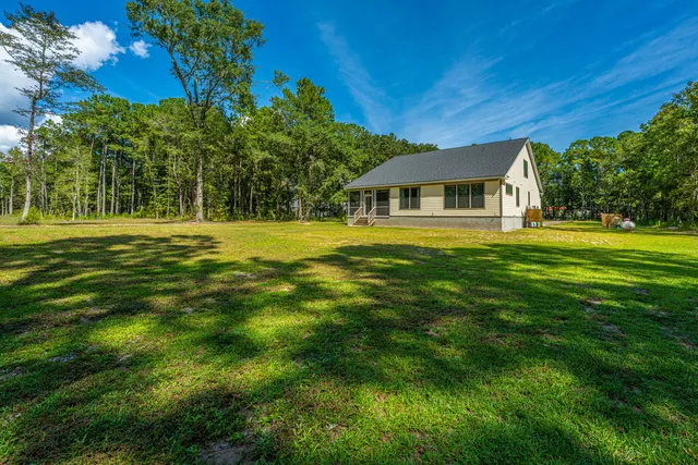 $995,000 | 873 Grannys Lane, Awendaw, SC 29429
