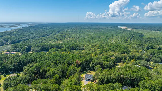 $995,000 | 873 Grannys Lane, Awendaw, SC 29429