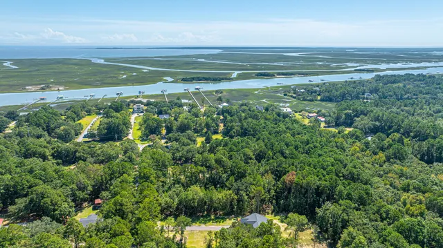 $995,000 | 873 Grannys Lane, Awendaw, SC 29429