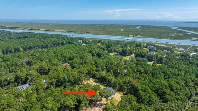 $995,000 | 873 Grannys Lane, Awendaw, SC 29429