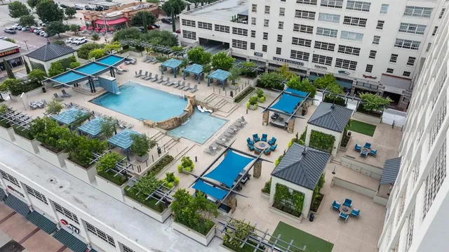 $749,000 | 2600 West 7th Street, Unit 1827, Fort Worth, TX 76107