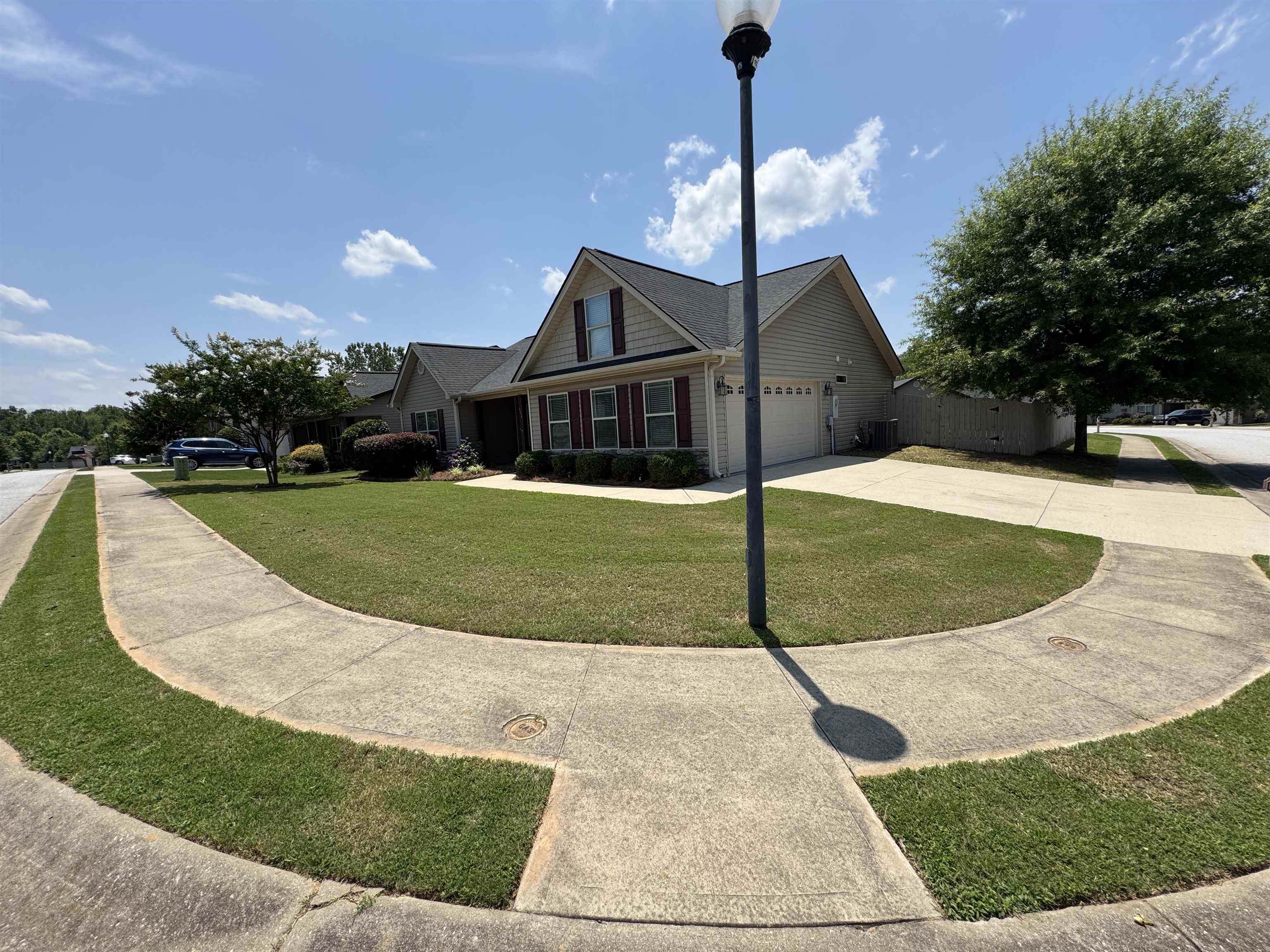 904 Sunterra Way Boiling Springs, SC 29316 - Photo 3 of 33 Gallery Image 3