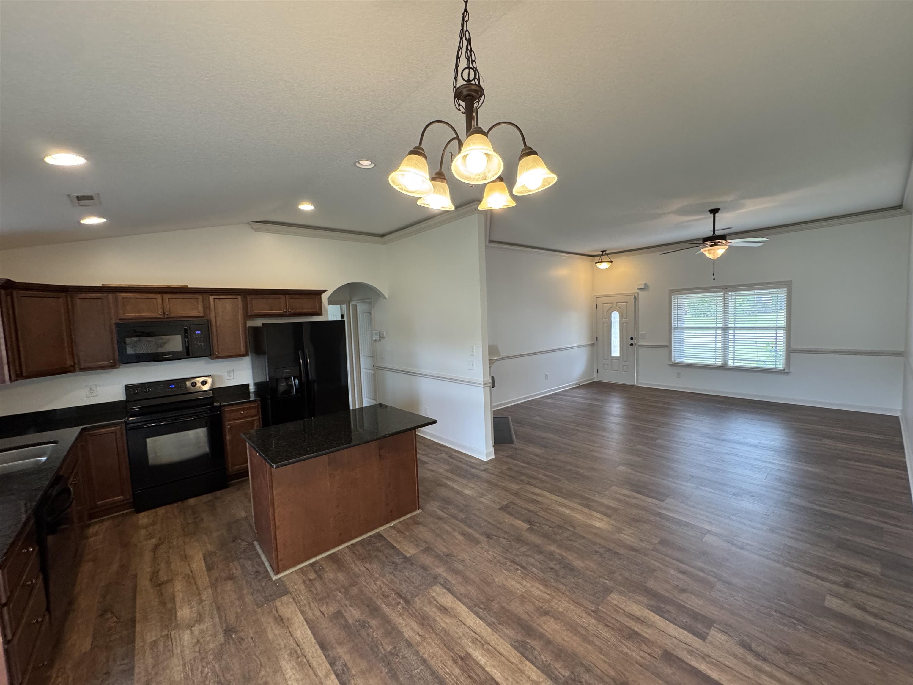 904 Sunterra Way Boiling Springs, SC 29316 - Photo 8 of 33 Gallery Image 8