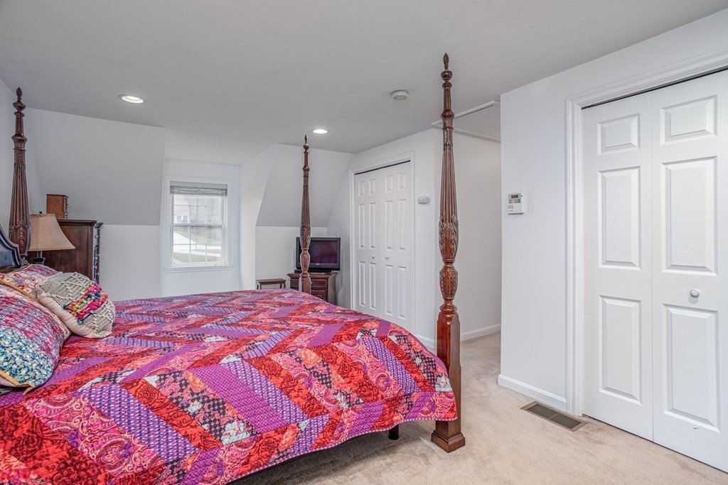 5 Castlegate Way, Unit 5 Nashua, NH 03063 - Photo 19 of 31