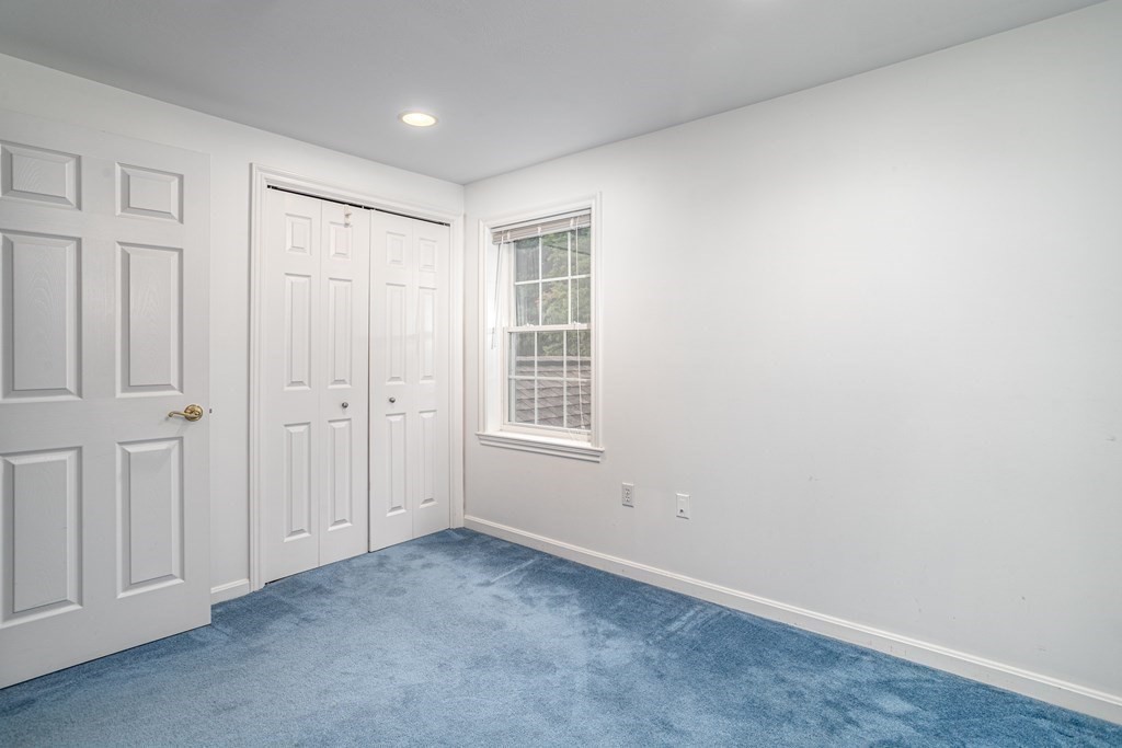 5 Castlegate Way, Unit 5 Nashua, NH 03063 - Photo 20 of 31