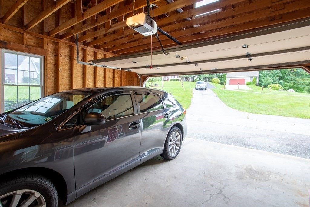 5 Castlegate Way, Unit 5 Nashua, NH 03063 - Photo 27 of 31