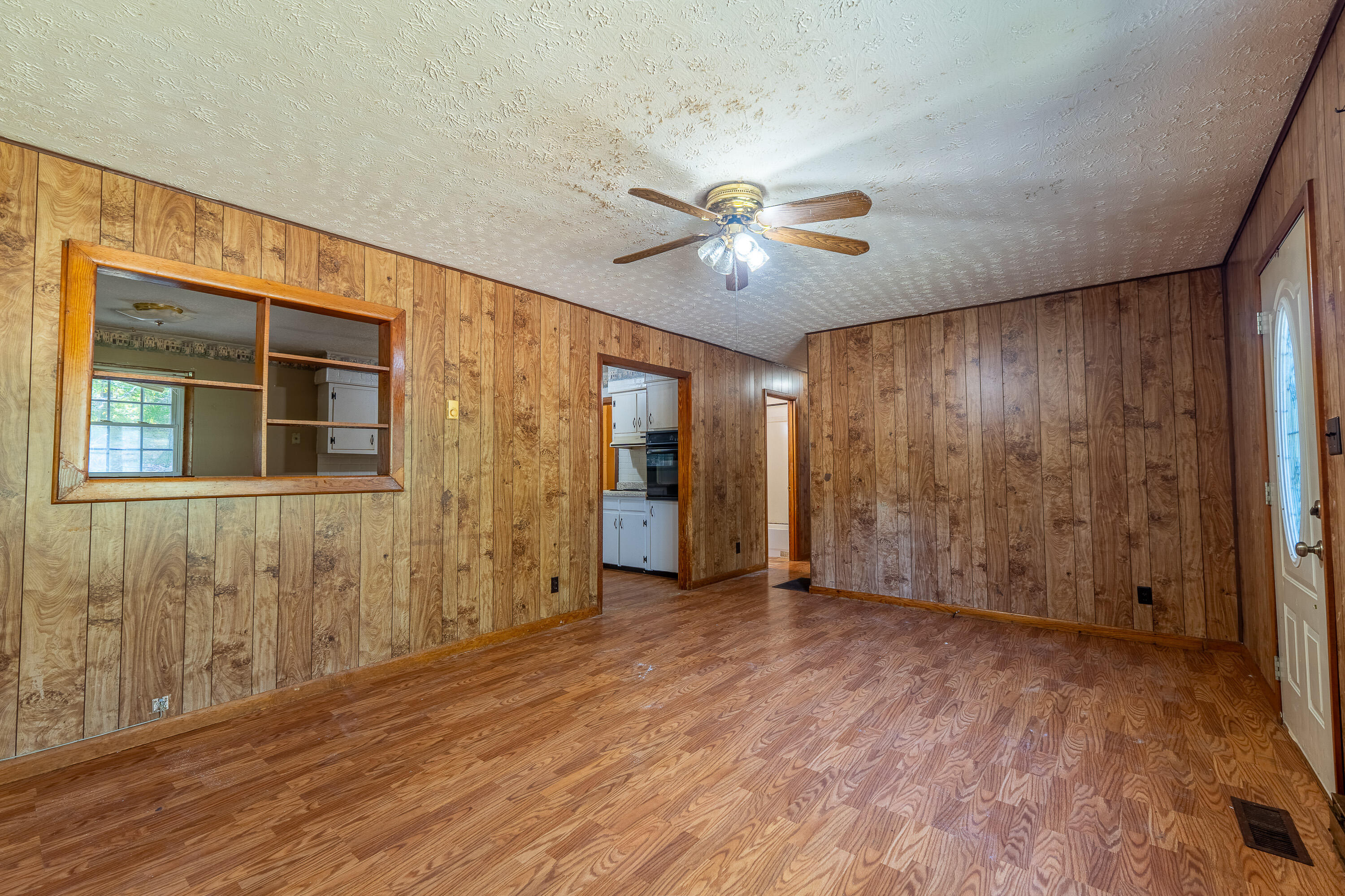 165 Valley Road Stearns, KY 42647 - Photo 13 of 27 165 Valley Road-13