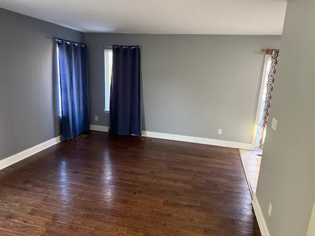 $2,950 | 470 Susan Street, Romeoville, IL 60446