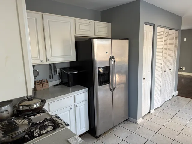 $2,950 | 470 Susan Street, Romeoville, IL 60446