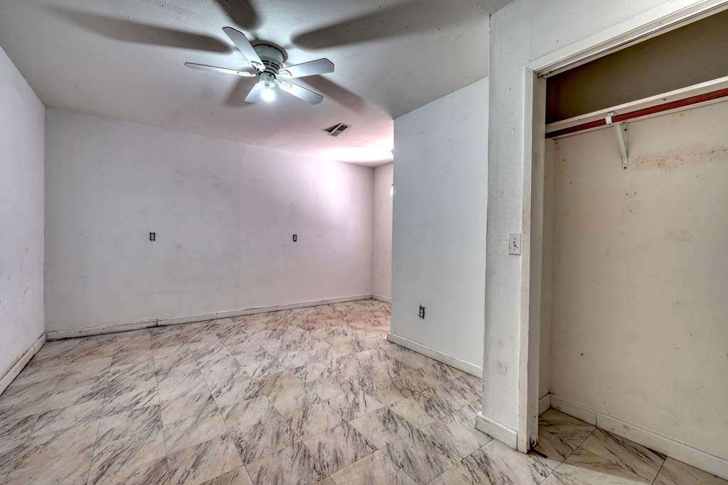 131 Hickory Ridge Circle Hayesville, NC 28904 - Photo 27 of 35 wooden floor in an empty room