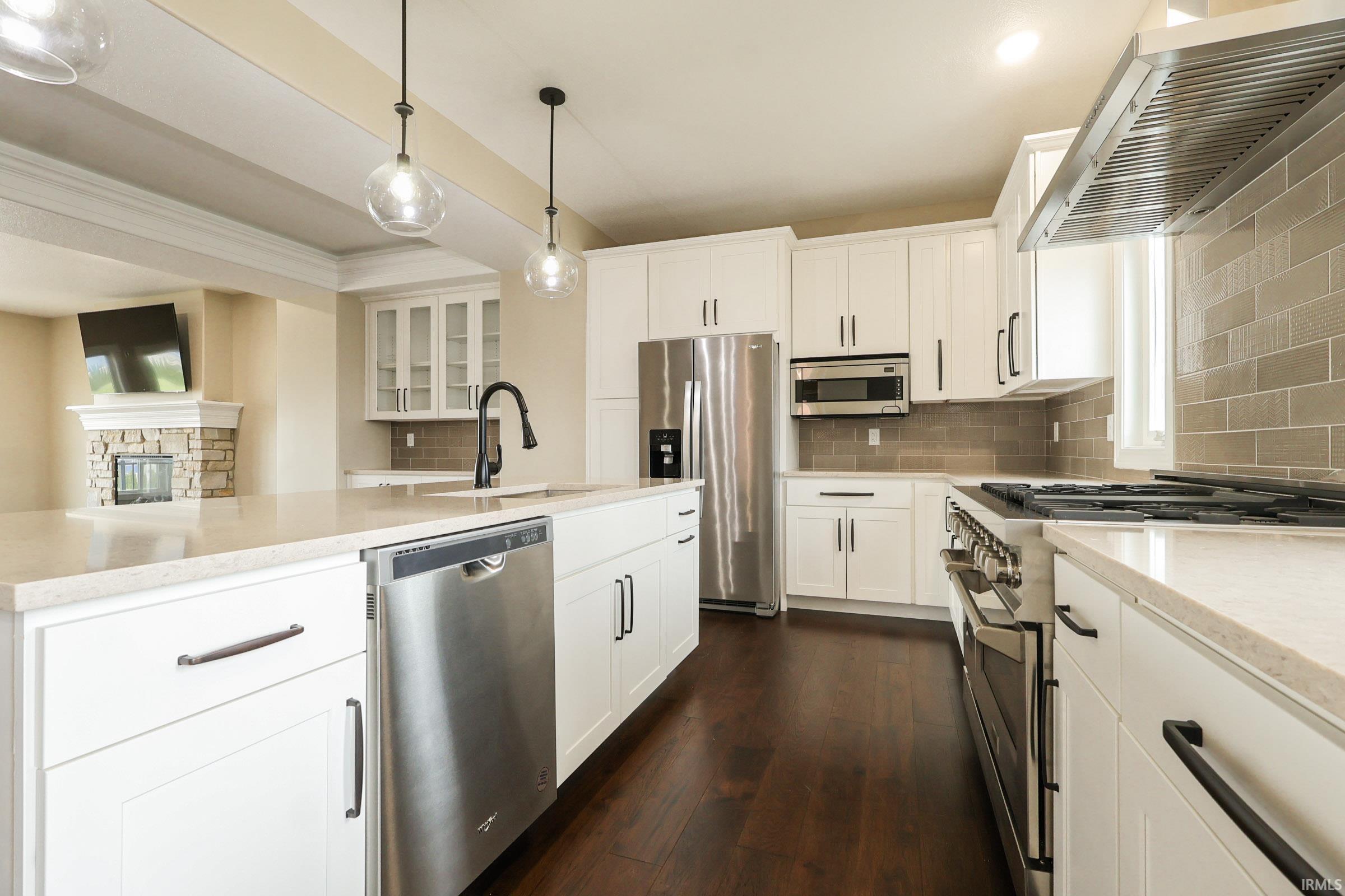 1606 North Shr Drive Rochester, IN 46975 - Photo 8 of 27