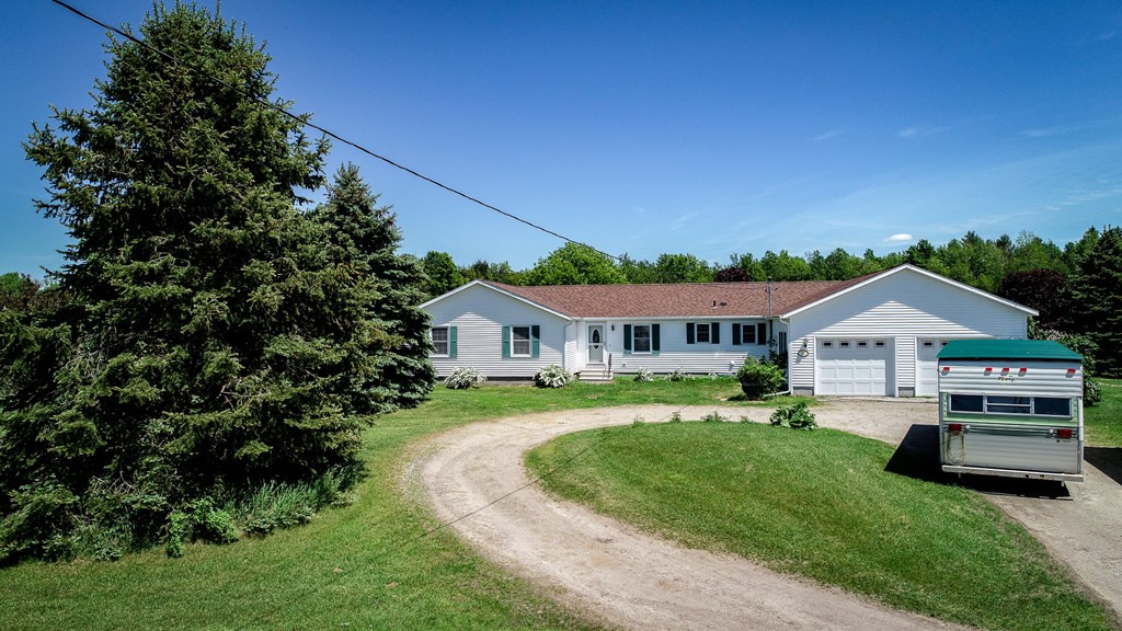 136 Fleury Road Burke, NY 12917 - Photo 4 of 39 Gallery Image 4