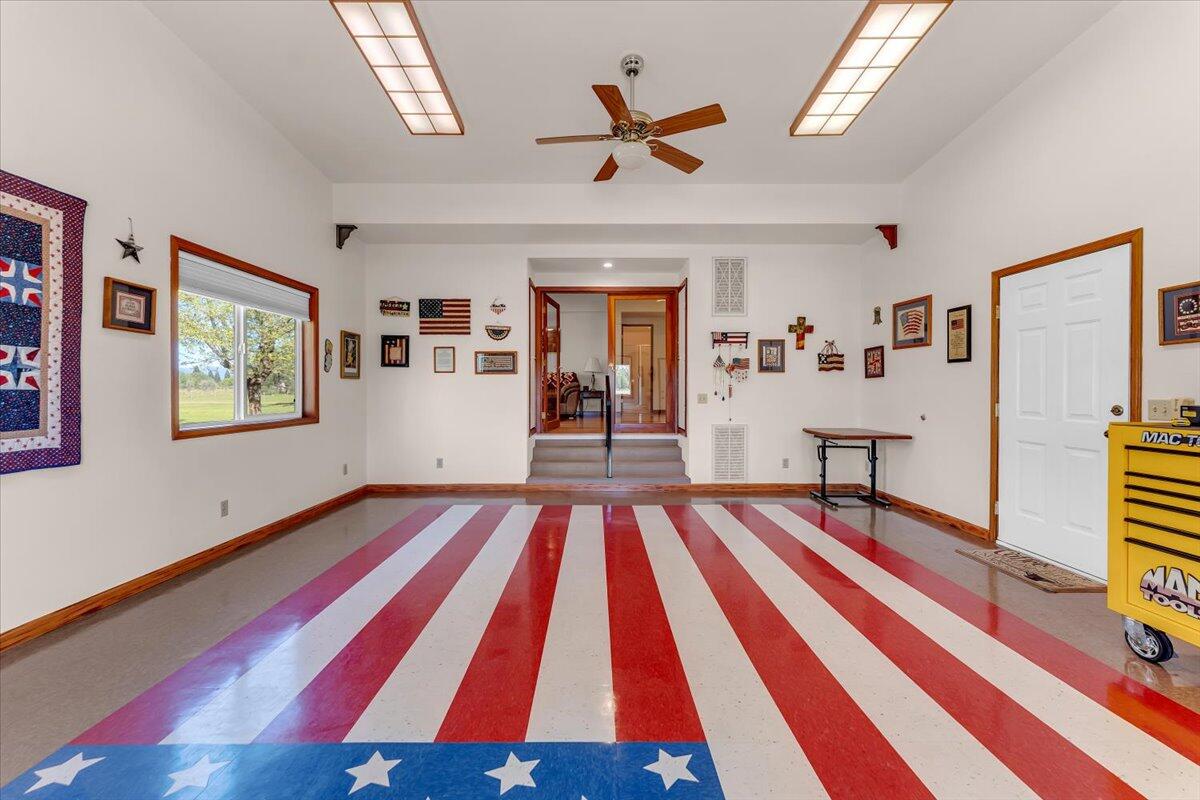 3307 Tarmac Road Redding, CA 96003 - Photo 27 of 76 Bonus Room/Game Room