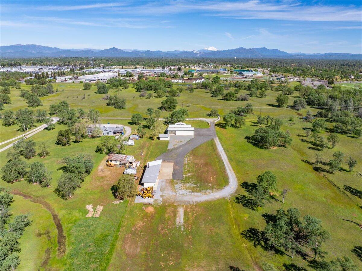 3307 Tarmac Road Redding, CA 96003 - Photo 57 of 76 Exterior