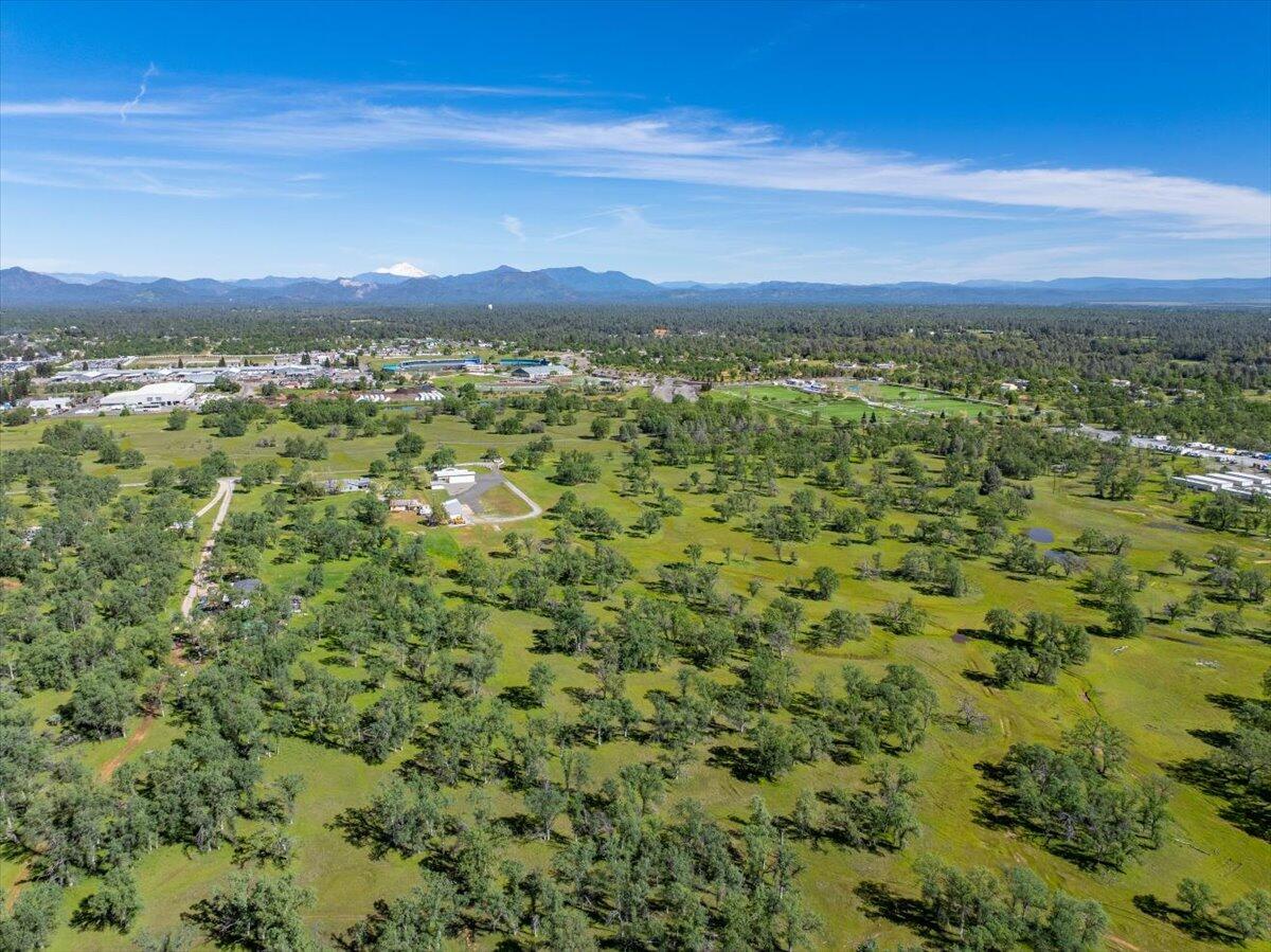 3307 Tarmac Road Redding, CA 96003 - Photo 62 of 76 Exterior