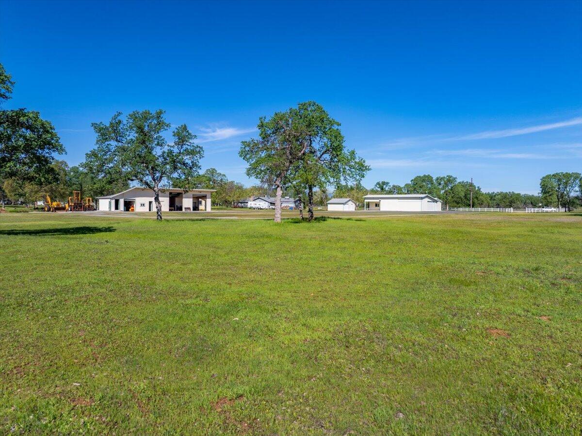 3307 Tarmac Road Redding, CA 96003 - Photo 64 of 76 Exterior