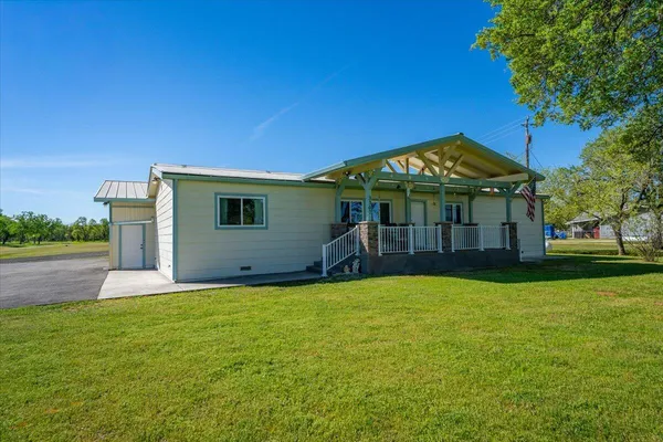 $698,000 | 3307 Tarmac Road, Redding, CA 96003
