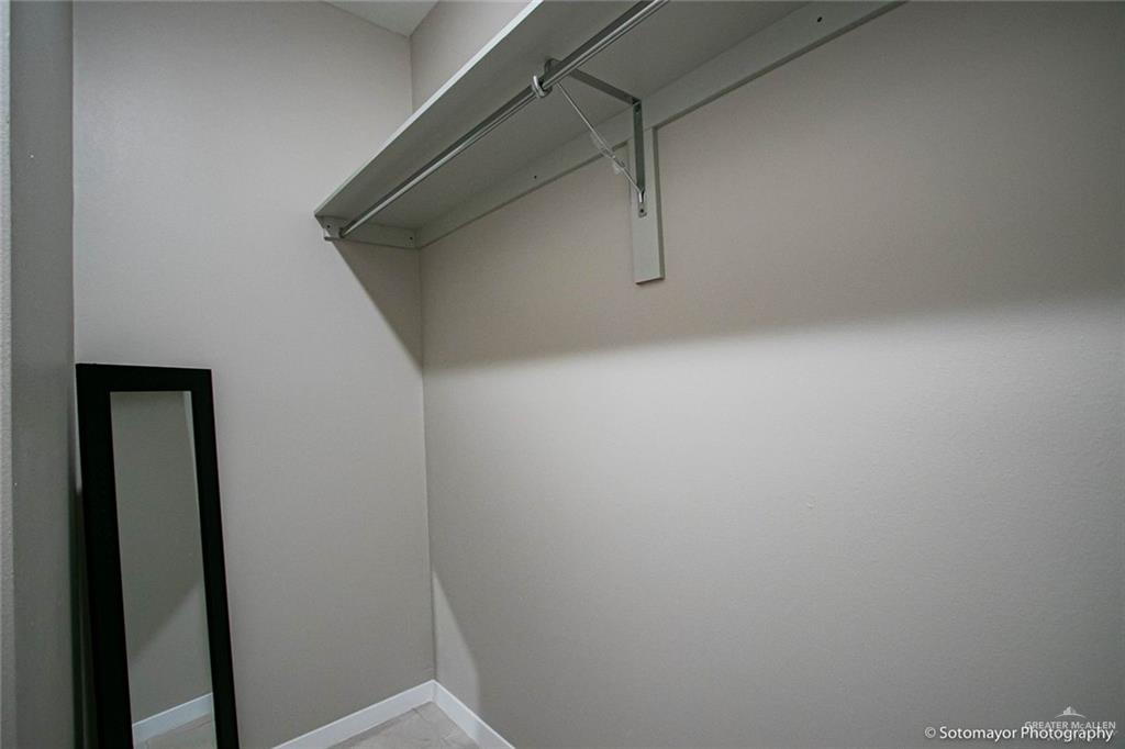 5600 Quail Avenue, Unit 1 Mission, TX 78573 - Photo 3 of 15 a view of small space