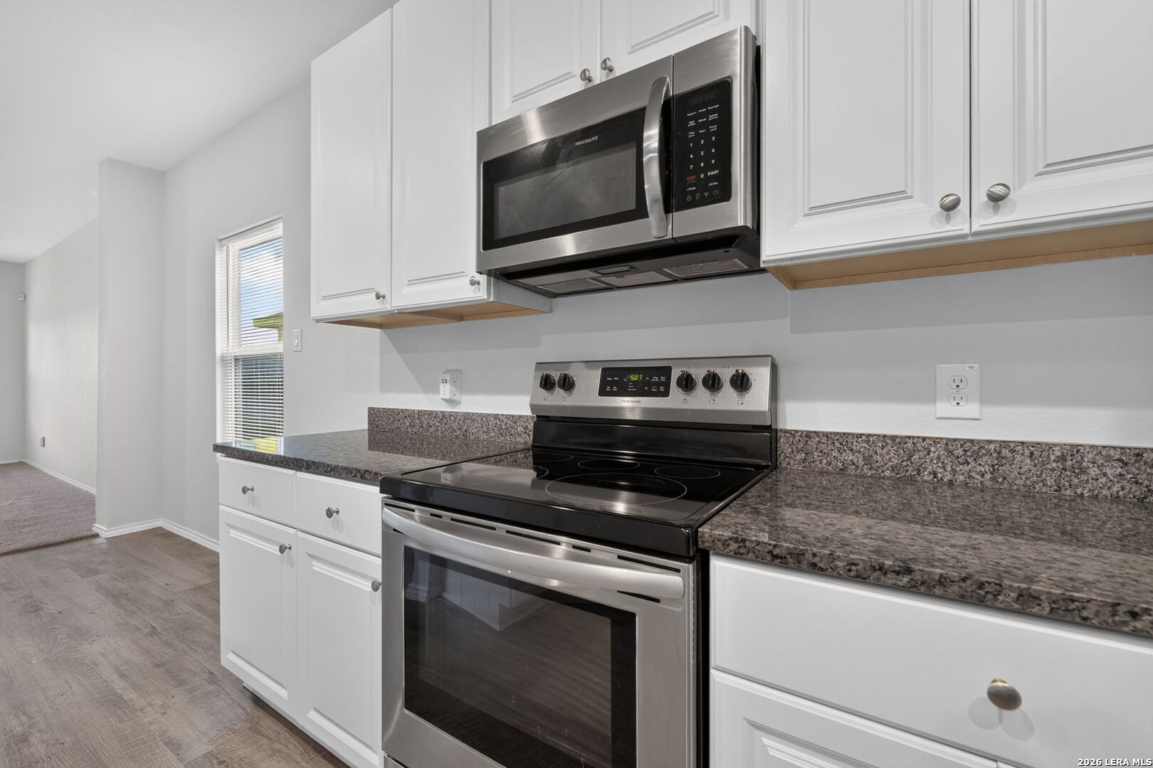 7003 Phoenix Path Converse, TX 78109 - Photo 15 of 45 Gallery Image 15