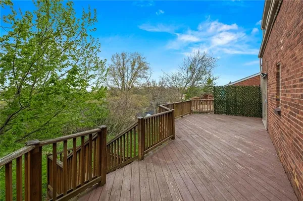 $449,000 | 1152 Pinewood Drive, Pittsburgh, PA 15243