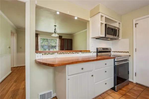 $449,000 | 1152 Pinewood Drive, Pittsburgh, PA 15243