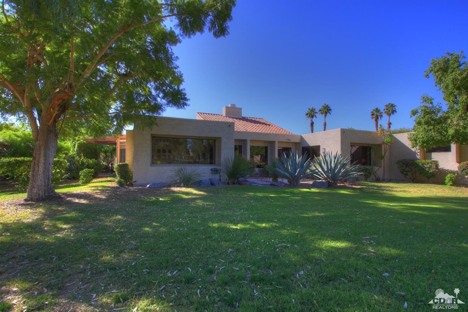 927 Inverness Drive Rancho Mirage, CA 92270 - Photo 39 of 42 a view of a house with a yard porch and sitting area