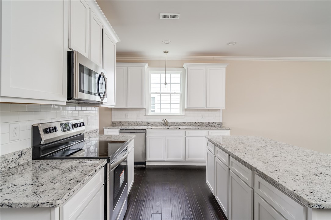 17 Barron Glenn Way Anderson, SC 29621 - Photo 8 of 30 Gallery Image 8