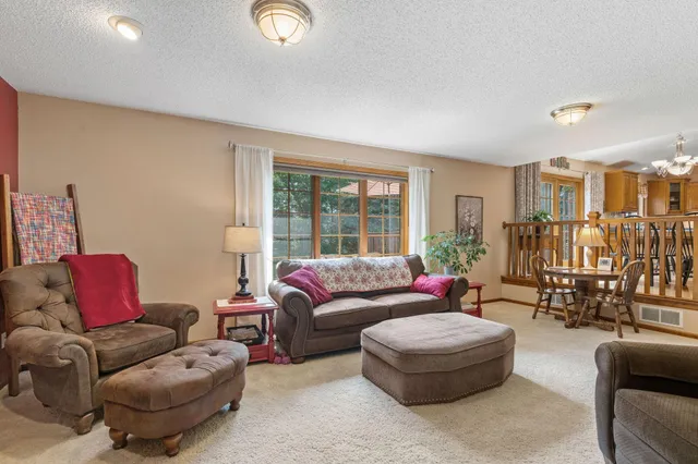 $449,000 | 810 East 7th Street, Litchfield, MN 55355