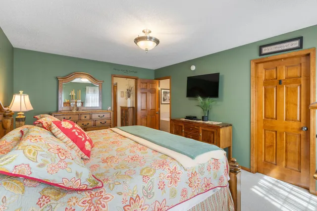 $449,000 | 810 East 7th Street, Litchfield, MN 55355