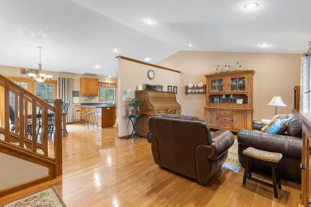 $449,000 | 810 East 7th Street, Litchfield, MN 55355