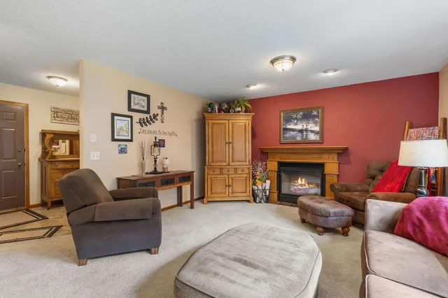 $449,000 | 810 East 7th Street, Litchfield, MN 55355