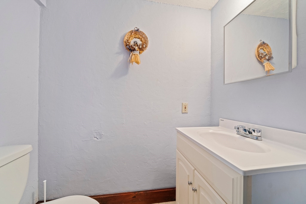 70 Bestick Road Braintree, MA 02184 - Photo 31 of 42 Gallery Image 31