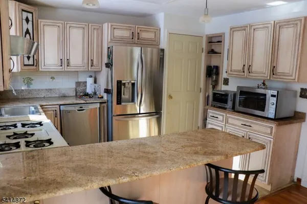 $3,300 | 932 Birch Avenue, Union, NJ 07083