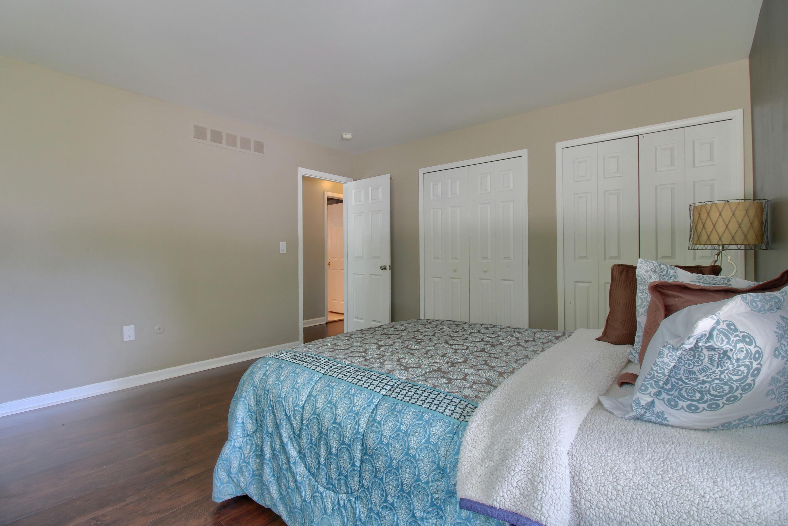 42608 Hanford Road Canton, MI 48187 - Photo 20 of 32 19-Primary-Bedroom-2nd-View