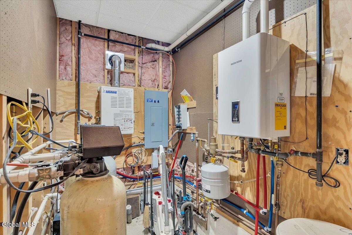 2020 Berne-Altamont Road Knox, NY 12009 - Photo 21 of 41 12-P1560855