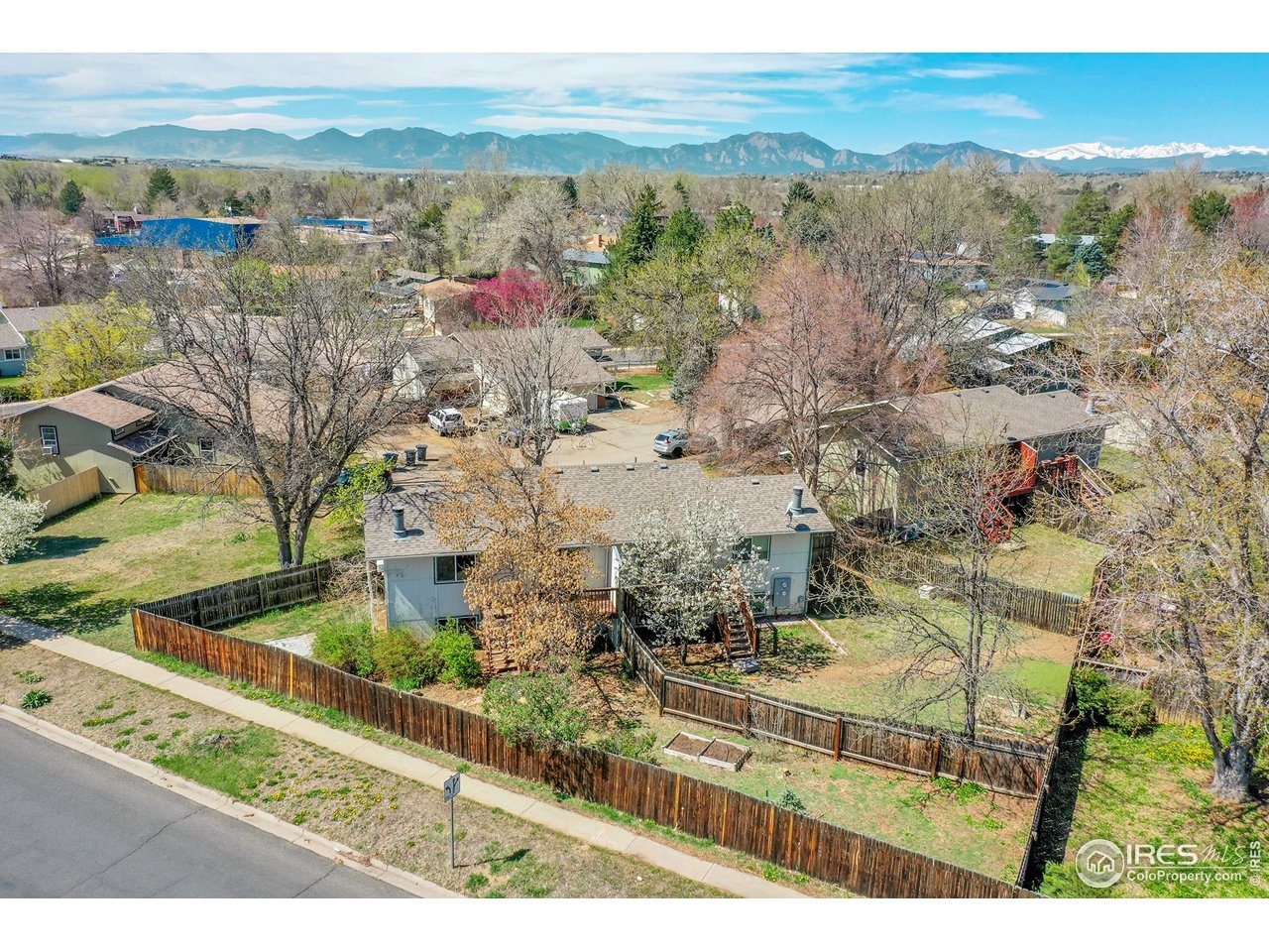 1209 Centaur Circle, Unit B Lafayette, CO 80026 - Photo 30 of 36 a view of lake and mountain