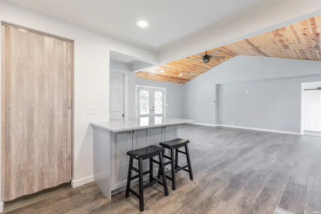 $379,900 | 445 Hoing Road, Evansville, IN 47725