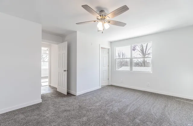 $379,900 | 445 Hoing Road, Evansville, IN 47725