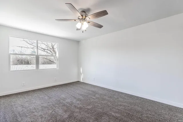 $379,900 | 445 Hoing Road, Evansville, IN 47725