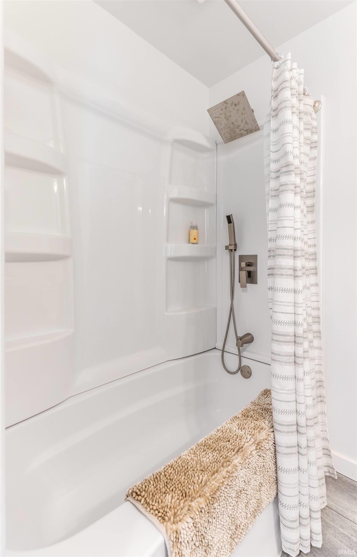 445 Hoing Road Evansville, IN 47725 - Photo 28 of 36